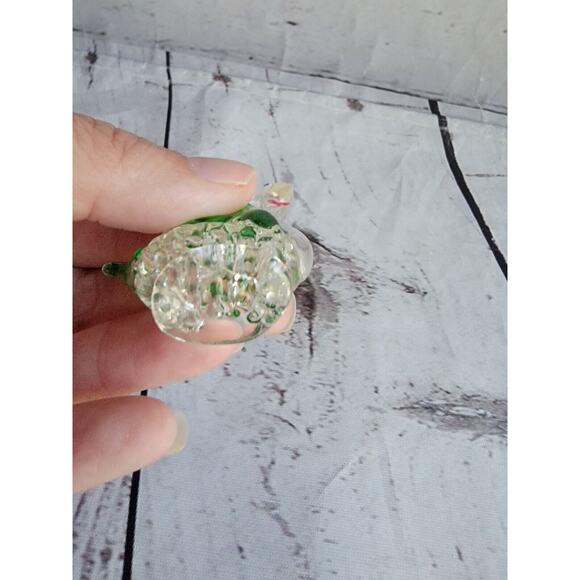 Vintage Miniature Spun Glass/Blown Glass Swan 2.5 Inch Tall Clear/Green - Picture 4 of 7